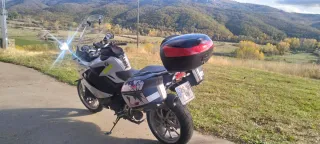 BMW F 800 GT 2019 - 38.229 km.90cv.