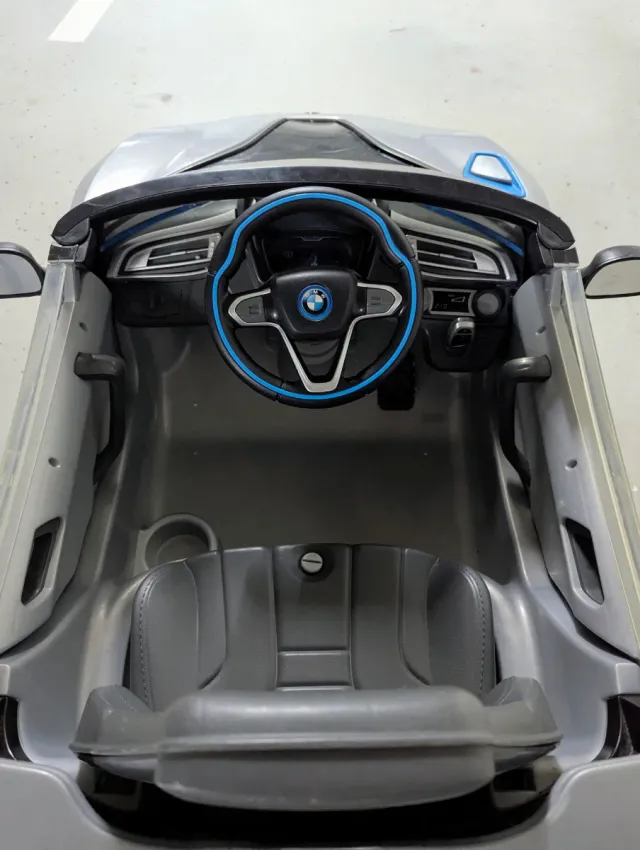 Coche a batería BMW i8 Spyder
