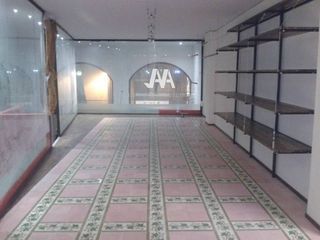 Local comercial en venta en Casc Antic en Igualada