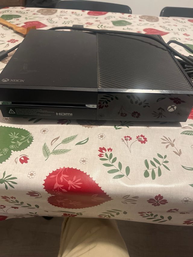 Xbox One Negra con Kinect