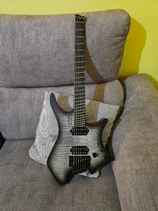 Strandberg Boden Prog Nx6 con accesorios