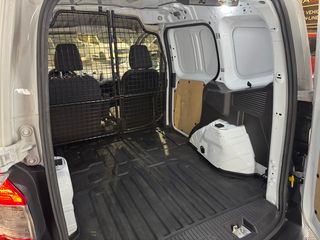 Ford Tourneo Courier 1.5 tdci 75cv ambiente