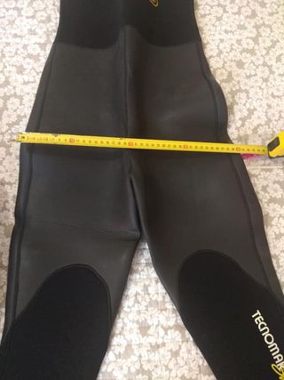 EN VENTA: TRAJE DE BUCEO DE NEOPRENO.