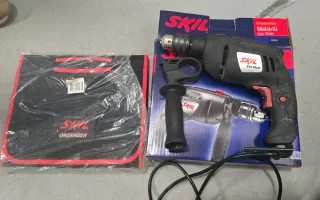 Taladro SKIL 550W con maletín organizador