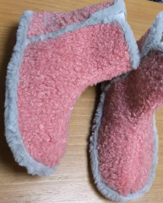 Zapatillas de casa Cosdam rosas y grises