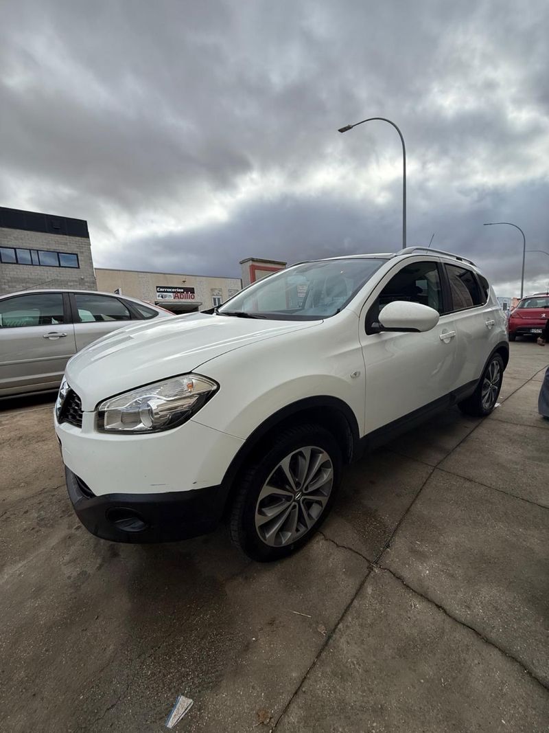Nissan Qashqai 2008 - foto 1