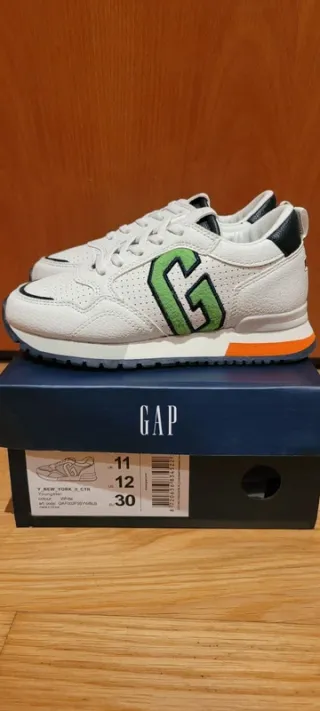 GAP Sapatilhas Novas Brancas e Verdes Tamanho 30