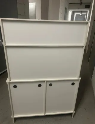 Cocinita de juguete blanca