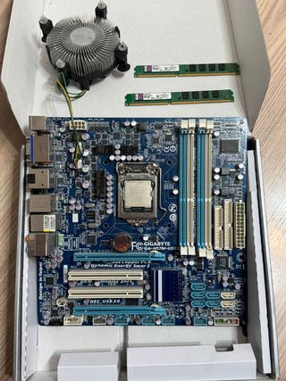 Placa Base GIGABYTE GA-H57M-USB3