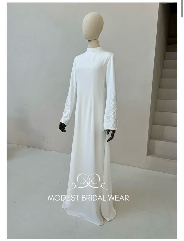 Vestido y capa Modest Bridal talla XXL