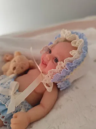 Bambole neonate reborn in silicone