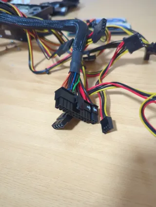 Fuente Alimentación Tacens Radix III 520W