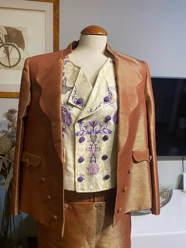 Traje Torrenti caldera talla 44 caldera