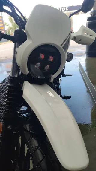 Honda CL500 Scrambler Naranja