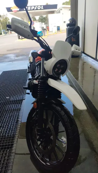 Honda CL500 Scrambler Naranja