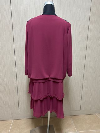 Vestido de fiesta burdeos con adornos T.XL