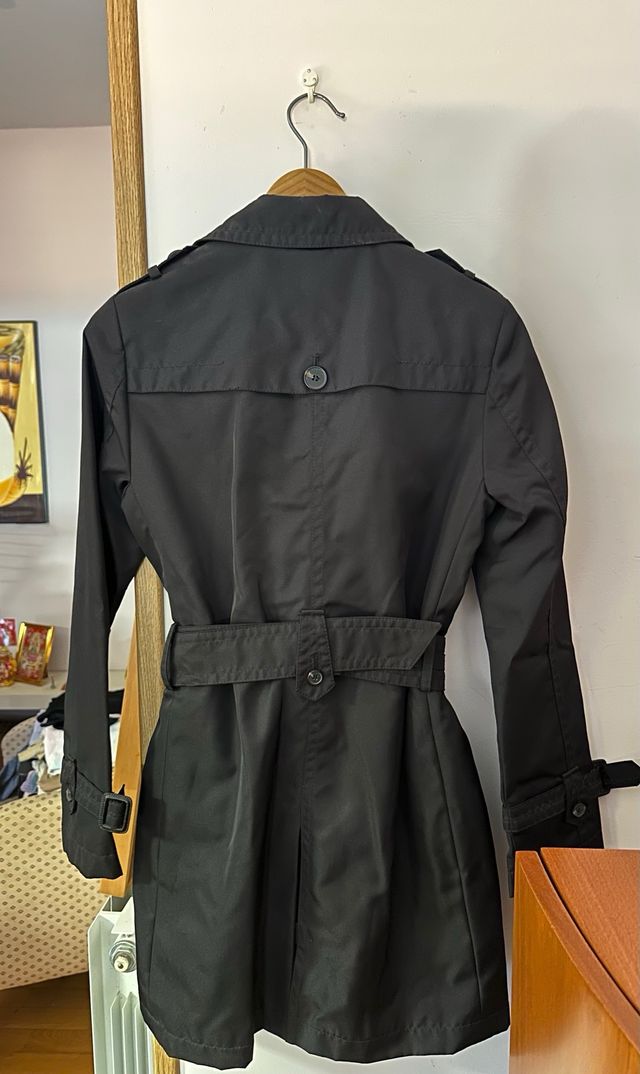 Gabardina Zara Negra