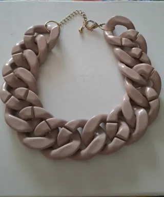 Collana girocollo catena maglie beige oro