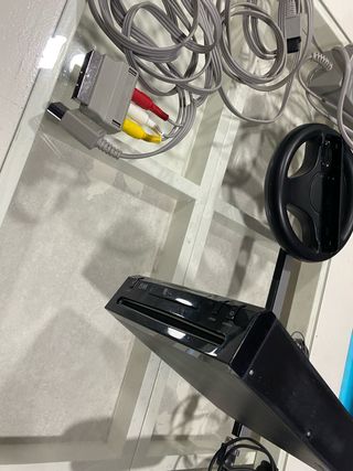 Nintendo Wii Negra + Accesorios Y Juegos