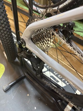 Berria Mistral Eléctrica Gris Naranja