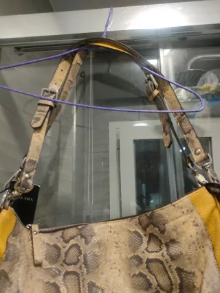 Bolso convertible en mochila estampado piel