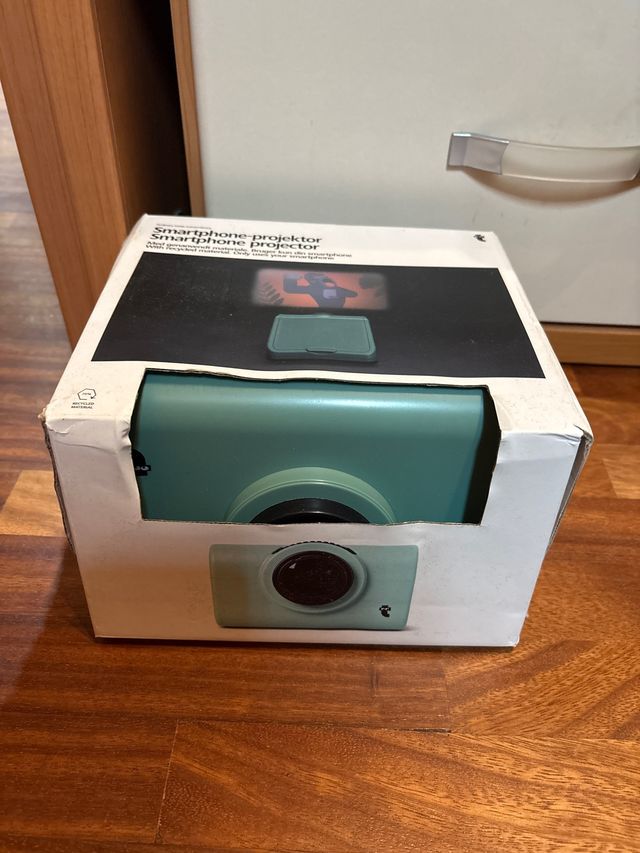 Proiettore per smartphone con scatola originale