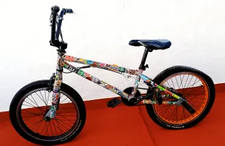 Bicicleta BMX personalizada