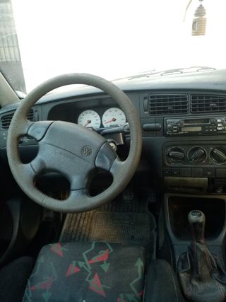 Volkswagen Golf 1996