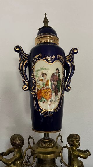 Jarrón Porcelana Azul Cobalto Bronce Figuras