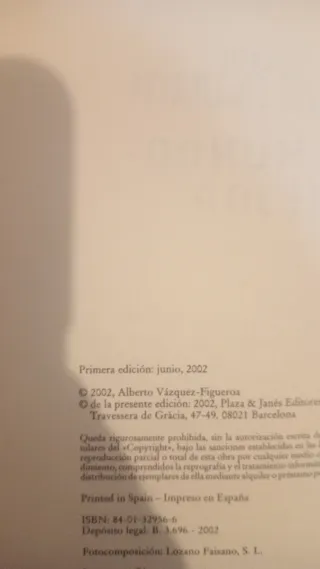 Alberto Vázquez Figueroa. Lote de dos. PRIMERAS ED