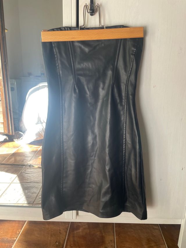 Vestido Negro Sin Tirantes