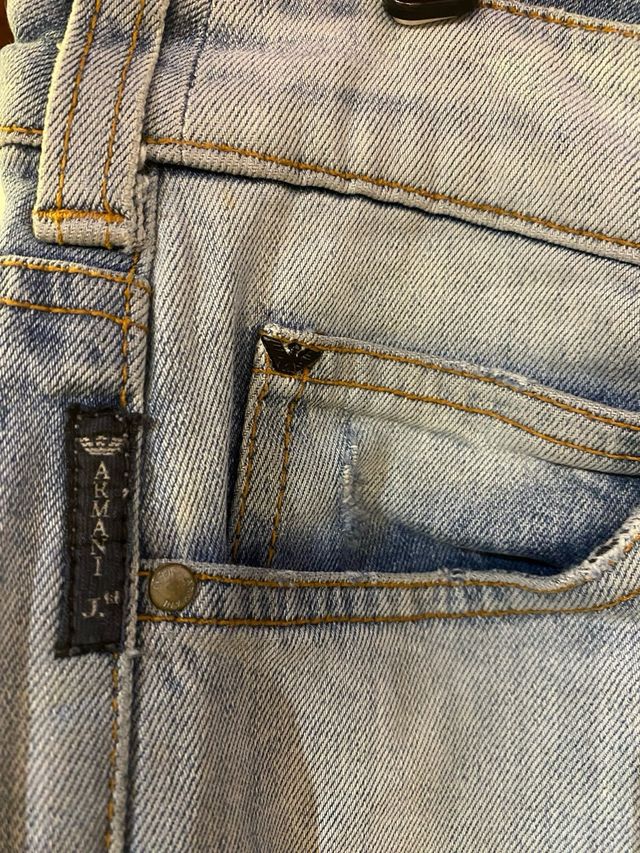 Vaqueros Armani Jeans azules claros talla EU29