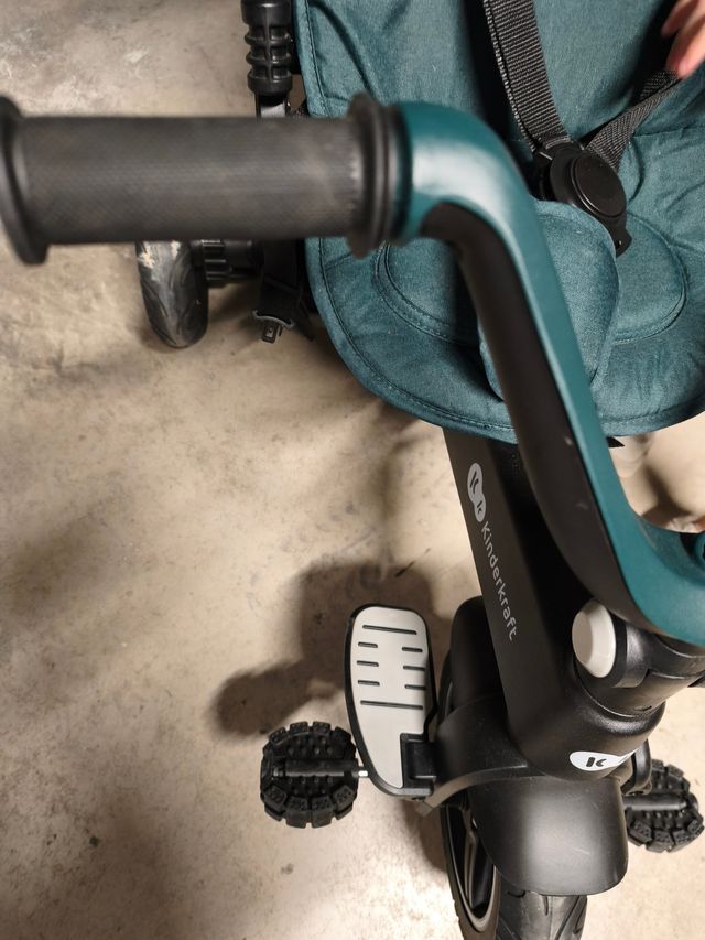 Triciclo Kinderkraft