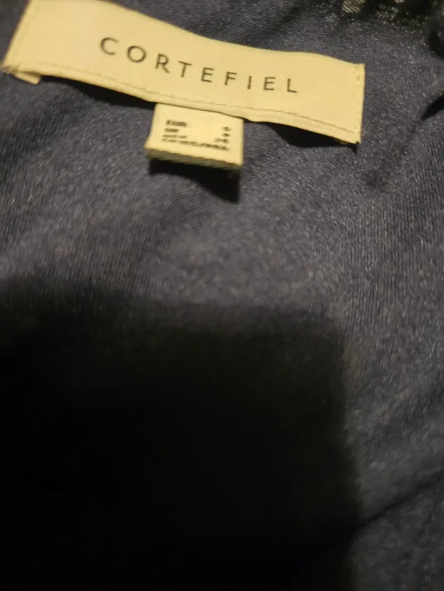 Blusa Cortefiel azul marinho renda S