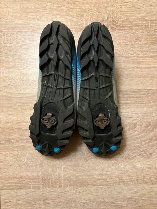 Shimano ME200 Talla 47 MTB con calas