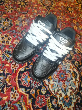 Scarpe Louis Vuitton nere