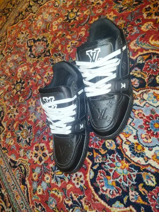 Scarpe Louis Vuitton nere