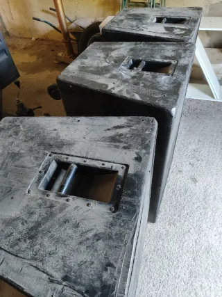 4 Cajas vacías Subwoofer EAW SB-850F