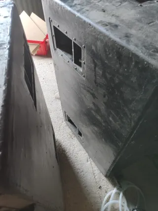 4 Cajas vacías Subwoofer EAW SB-850F