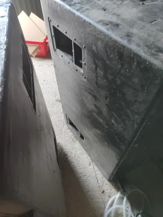 4 Cajas vacías Subwoofer EAW SB-850F