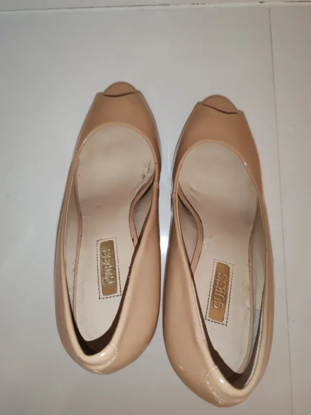 Zapatos Guess Beige Peep Toe Tacón