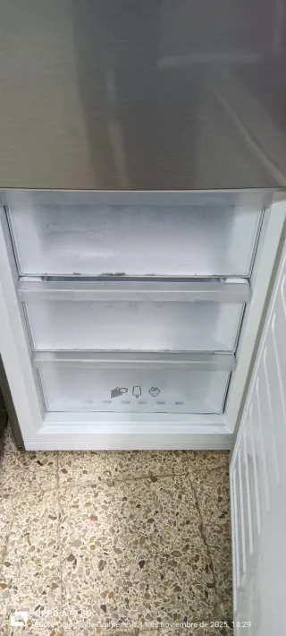 NEVERA COMBI SAIVOD NO FROST ENERGÍA A+