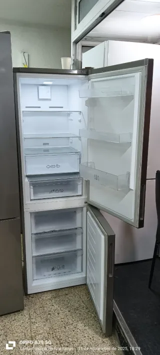 NEVERA COMBI SAIVOD NO FROST ENERGÍA A+