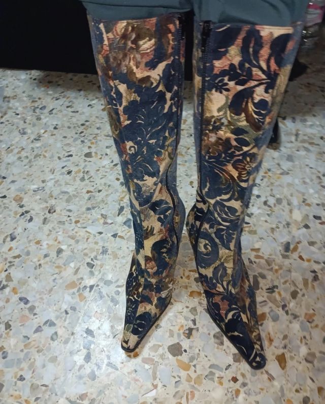 Botas de tacón alto