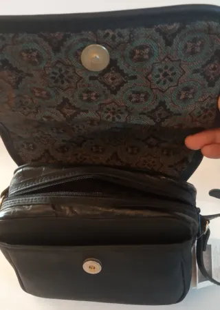 Bolso bandolera negro Okay Sac