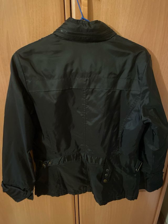 Chaqueta impermeable mujer Talla 40 NO ES DE MARCA