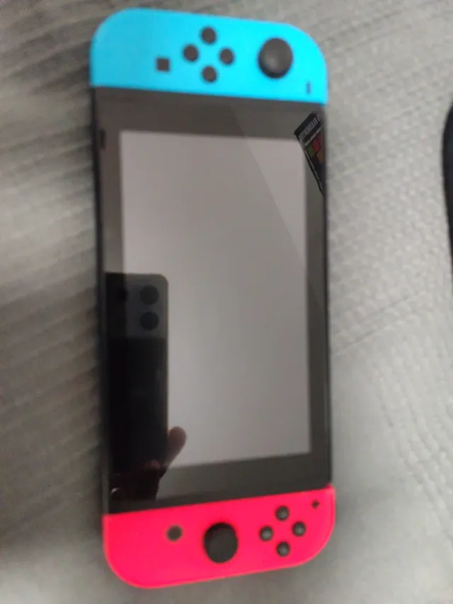 Nintendo Switch Negra y Azul