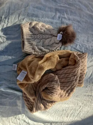 Gorro y bufanda a juego