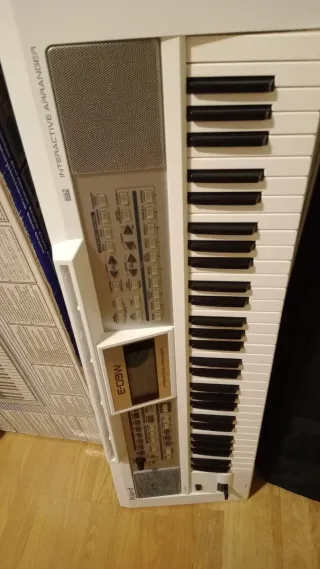 Roland E-09W Teclado Interactivo Blanco