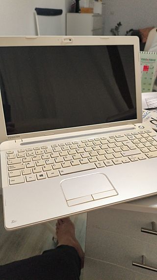 Portátil Toshiba Blanco